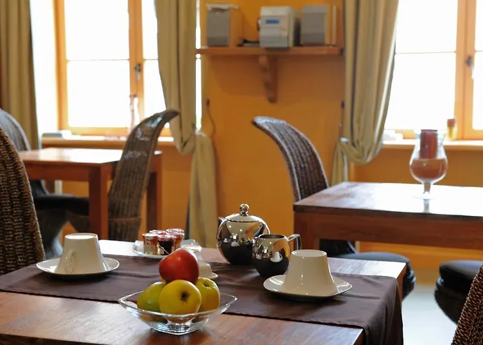 Logis De Nantas Oda ve Kahvaltı 3*